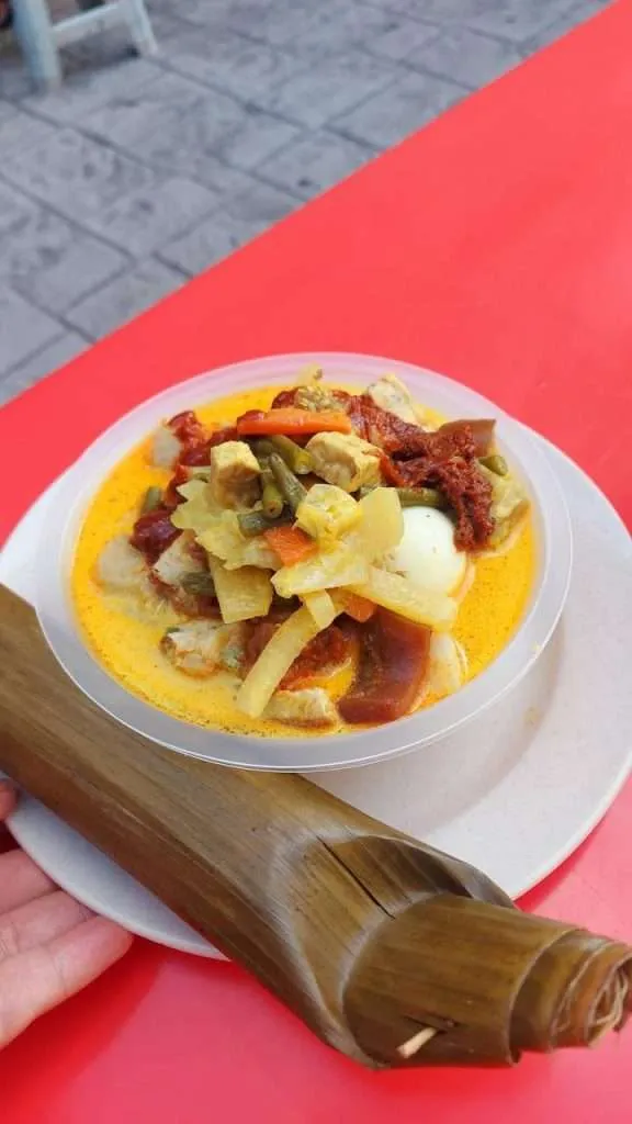 Lontong King Nasi Lemak Alor Corner