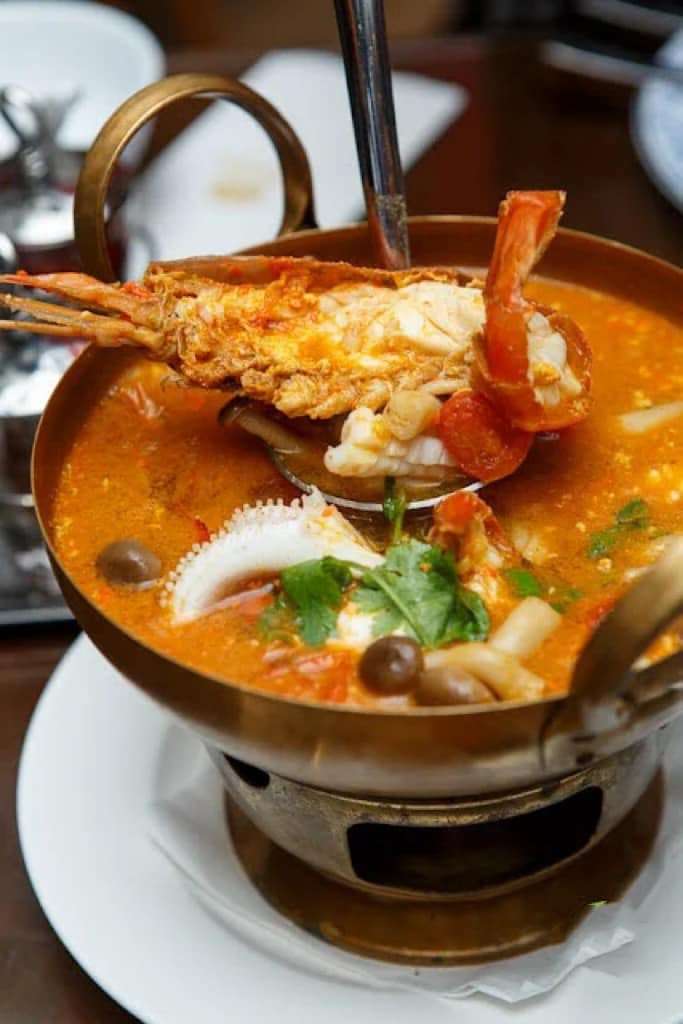 VietThai Seafood Tom Yam Soup 