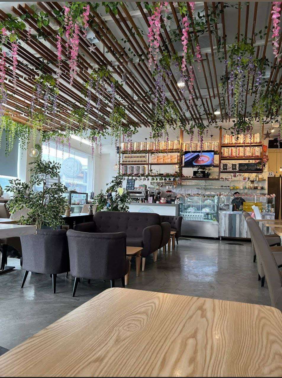 Cups Cafe Pengalaman Kulinari Yang unik di Cheras Purple Durian