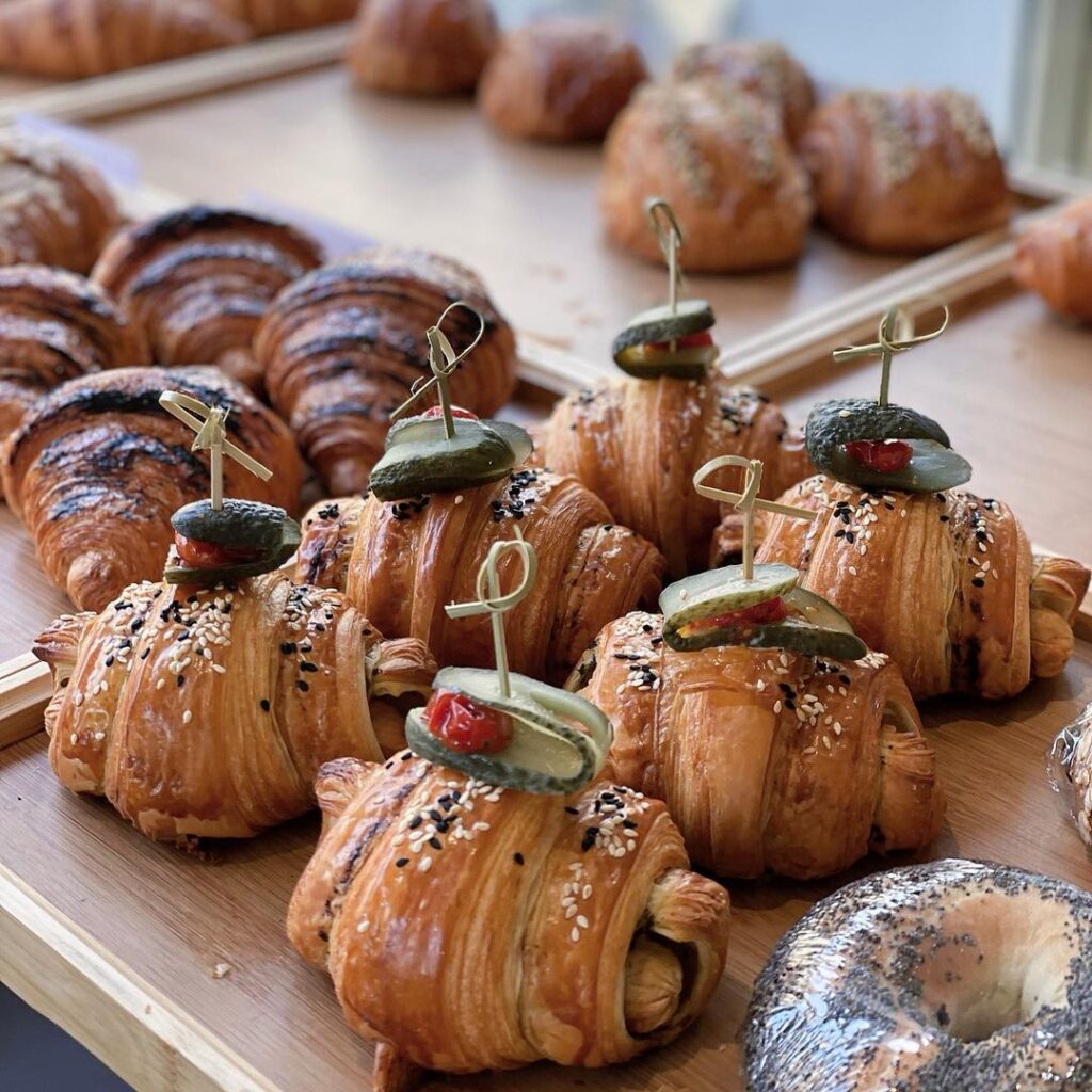 Chicken Sausage Pesto With Pickles