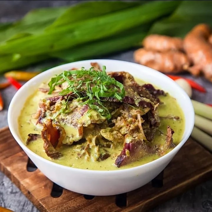 daging salai masak lemak cili padi